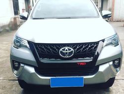 Решетка радиатора для fortuner 2015-2019 стиль superior trd