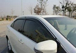 Ветровики Camry 2012 с хром молдингом