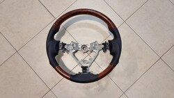 Руль спорт для camry v55 под дерево