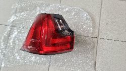 Фонарь задний lx570