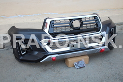 Бампер Hilux 2015+ в стиле Rocco с ходовыми огнями