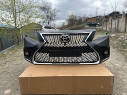 Бампер с решеткой стиль Lexus LS