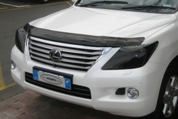Дефлектор капота тёмный LX570
