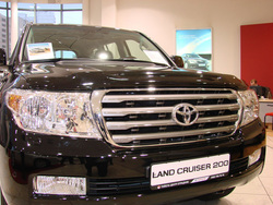 Дефлектор капота Toyota Land Cruiser 200 EGR.
