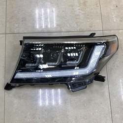 Фары LC200 динамические в стиле LC300