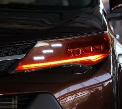Фары RAV4 2013-2015 с динамическим поворотником