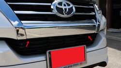 Накладка хром на передний бампер fortuner 2015-2018
