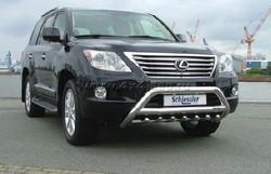 Защита переднего бампера LX570.