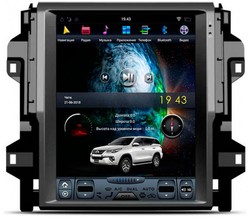 Головное устройство Tesla для Toyota Fortuner