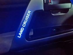 Внутренние ручки с подсветкой LC200
