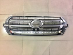 Решётка радиатора lc200 c ДХО