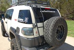 Лестница на заднюю дверь FJ Cruiser