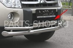Декоративная накладка на передний бампер Pajero 2007-