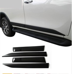 Молдинги на двери черные fortuner 2015-2019