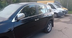 Молдинги, отсечка окон RAV4