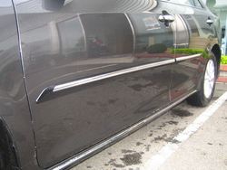 Молдинги боковых дверей (поставляются в цвет авто) Camry 2011-