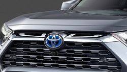 Накладки на решетку радиатора rav4 2018- стиль modellista