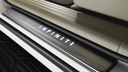 Накладки на пороги с подсветкой qx80