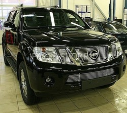 Решетка в бампер Nissan Navara из нерж. 2010-
