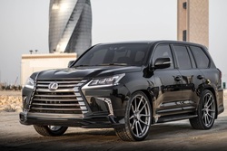 Подножки LX450d, LX570 2016+ черные