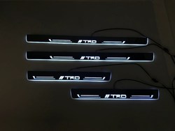 Накладки на внутрисалонные пороги TRD с анимацией