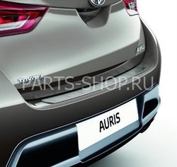 Накладка на задний бампер Auris 2012-