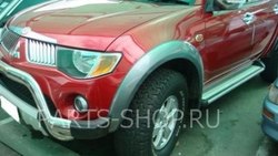 Расширители передних колёсных арок L200 цвет: черный, серебро
