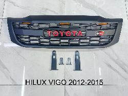 Решетка Hilux 2012+ стиль GR с габаритными огнями
