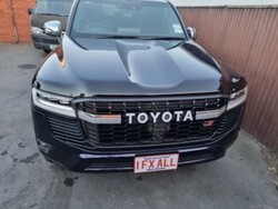 Решетка LC300 стиль GR