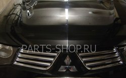 Решётка радиатора хром l200