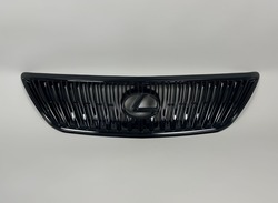 Решетка радиатора RX330 2003- черная