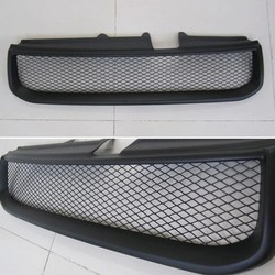 Решетка радиатора RAV4 2003-2005 с сеткой
