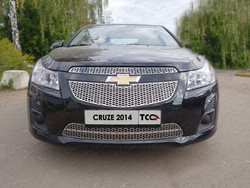 Решетка радиатора верхняя chevrolet cruze (2 части)
