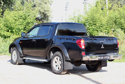 Расширители колесных арок широкие, усиленные Mitsubishi L200 2007-2013