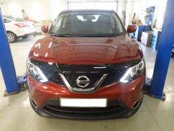 Дефлектор, мухабойка Qashqai