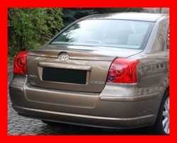 Спойлер на багажник Avensis