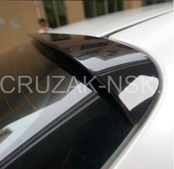 Спойлер на заднее стекло camry 2018