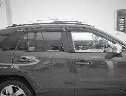Ветровики на окна rav4