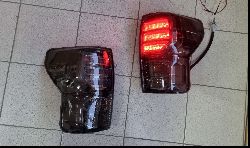 Фонари tundra 07-13 дымчатые