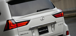 Спойлер WALD под стекло LX450d/570 2015+