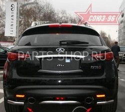 Защита заднего бампера угловая на Infiniti
