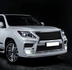 Решетка радиатора LX570 2012+ стиль Zeus Style